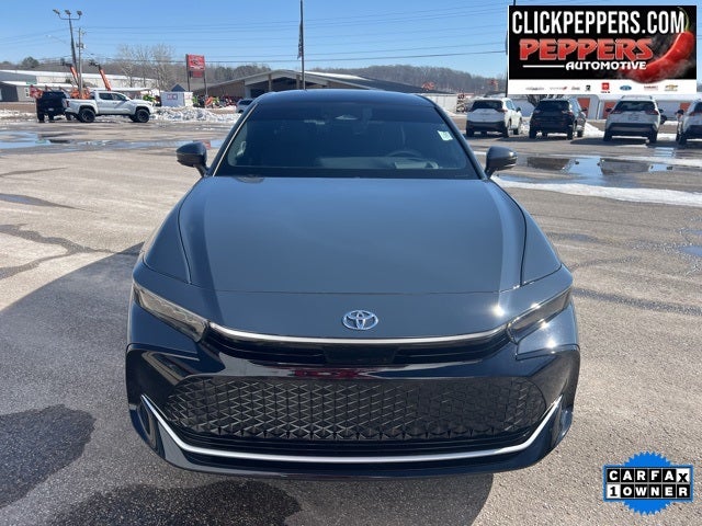 2025 Toyota Crown Platinum