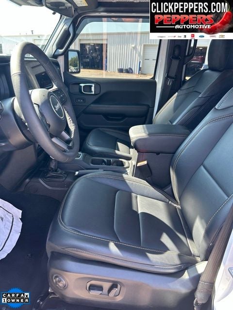 2025 Jeep Gladiator High Tide