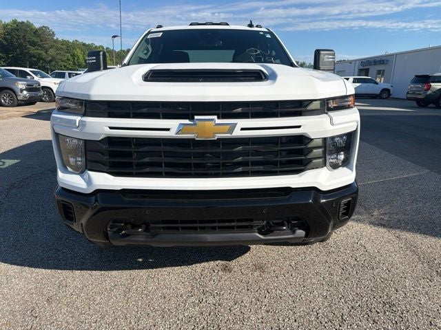 2026 Chevrolet Silverado 2500HD Custom
