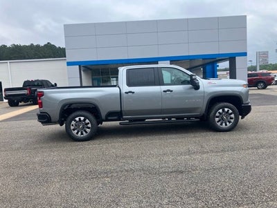 2026 Chevrolet Silverado 2500HD Custom