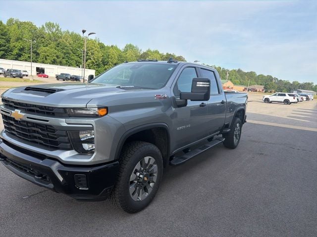 2026 Chevrolet Silverado 2500HD Custom