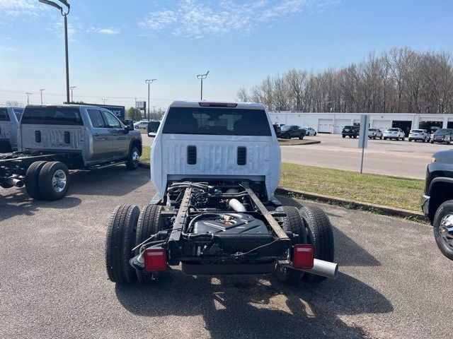 2026 GMC Sierra 3500HD SLE