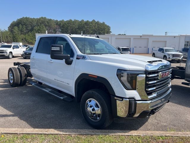 2026 GMC Sierra 3500HD SLE