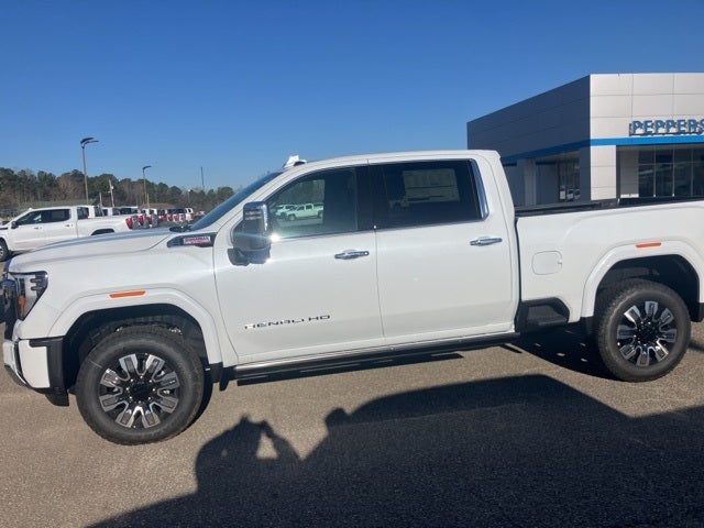 2026 GMC Sierra 2500HD Denali