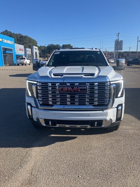 2026 GMC Sierra 2500HD Denali