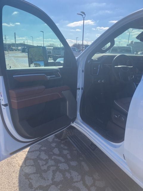 2026 GMC Sierra 2500HD Denali Ultimate