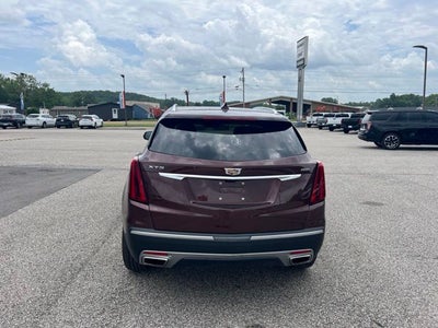 2022 Cadillac XT5 Premium Luxury
