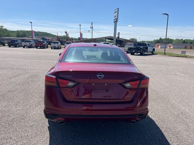 2024 Nissan Altima 2.5 SL