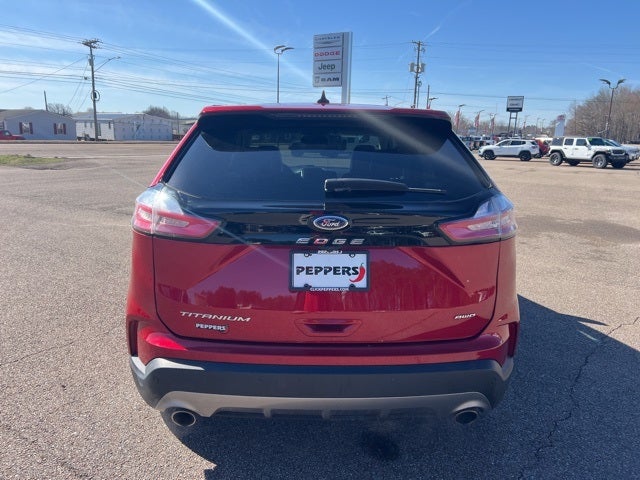 2024 Ford Edge Titanium