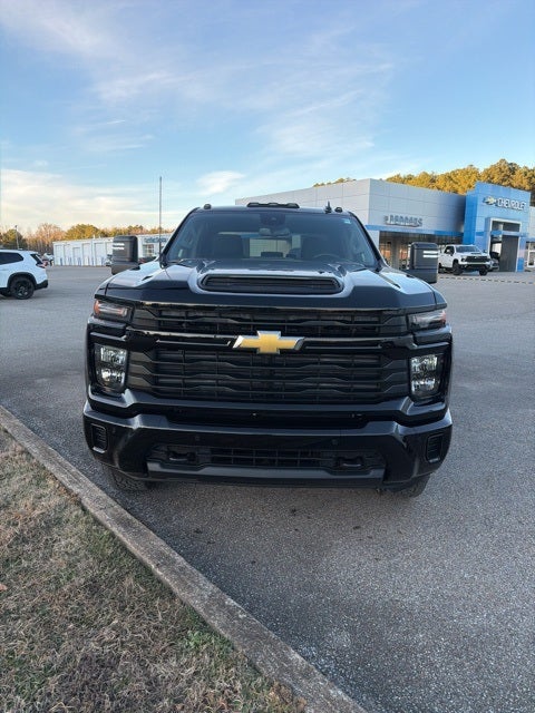 2026 Chevrolet Silverado 2500HD Custom