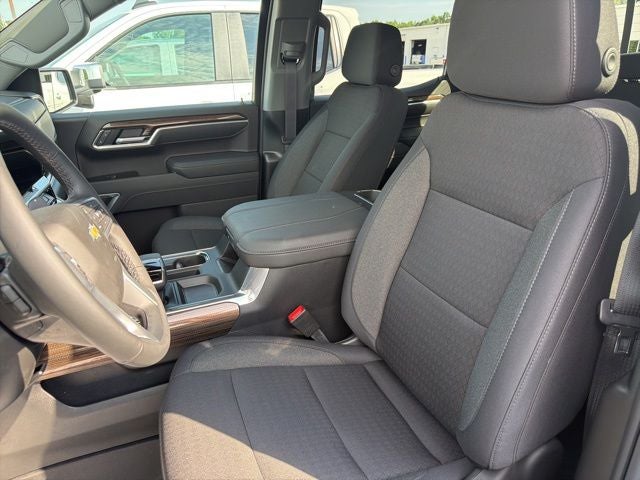 2026 Chevrolet Silverado 1500 LT LT1
