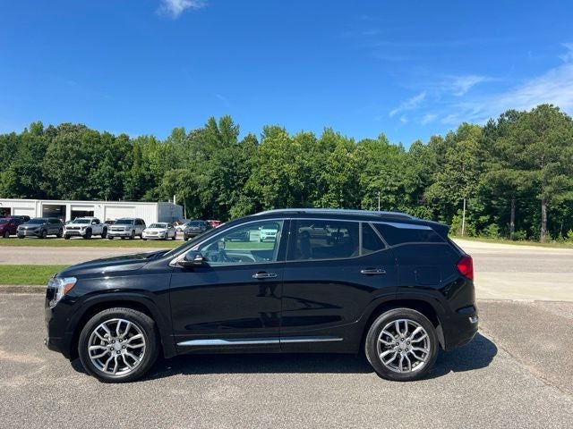 2023 GMC Terrain Denali